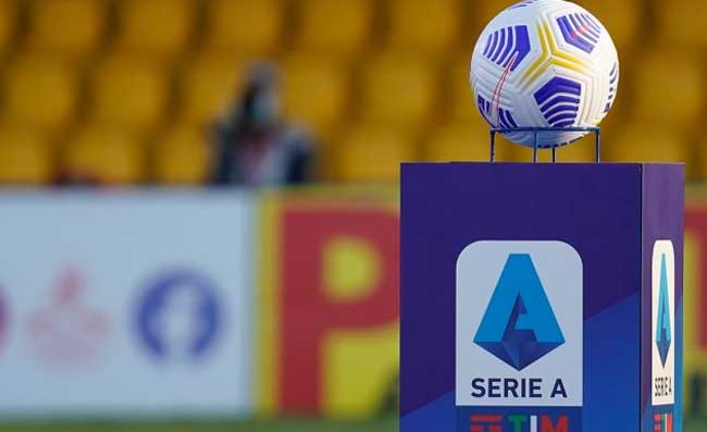 Serie A la riforma per cambiare il calcio, campionato a 18 squadre con play-off e play-out